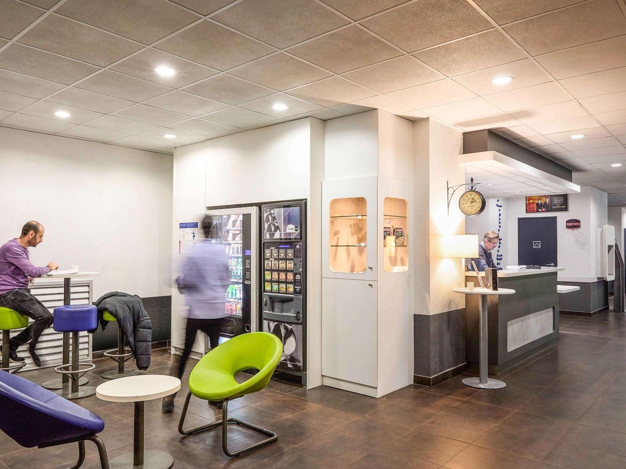 Ibis Budget Centre Hotel 2*
